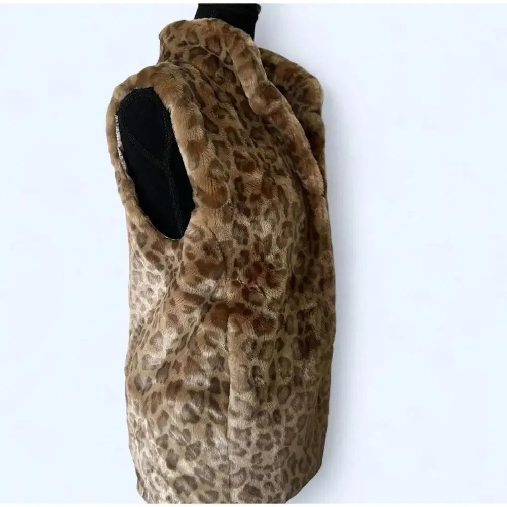 Fabulous Furs - Faux Fur Vest - Picture 3 of 9